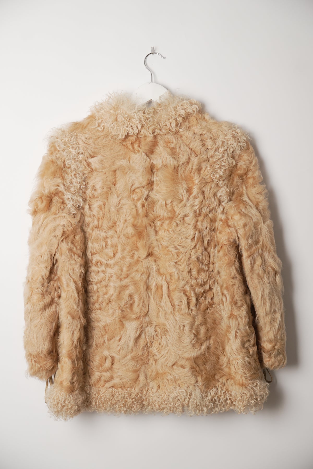 Parion Shaggy Beige Fur Coat