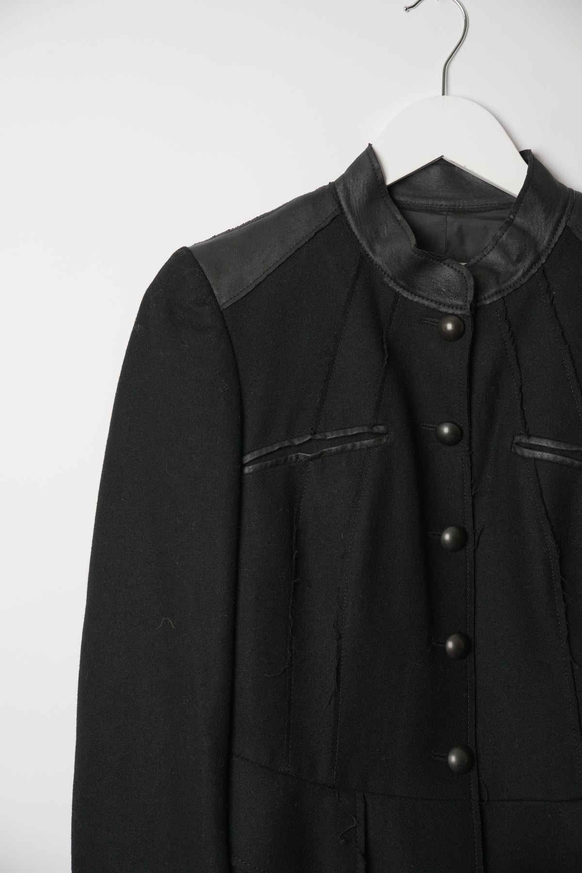 Philosophy di Alberta Ferretti Black Leather Button Down Blazer Jacket
