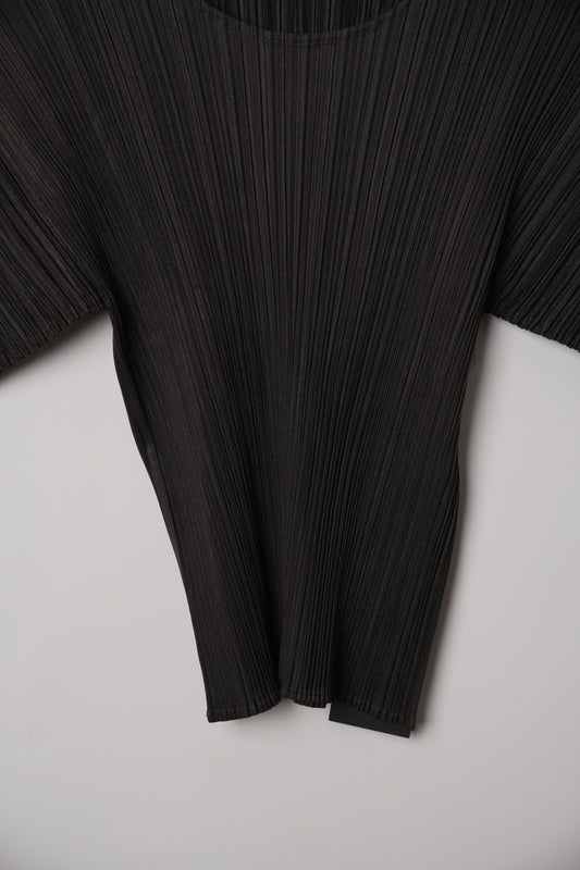 Issey Miyake Pleats Please Black Short Sleeve Top