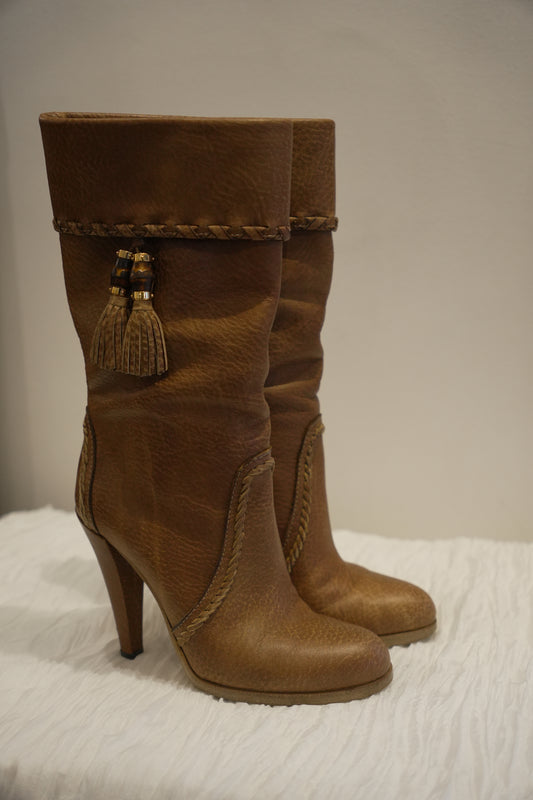 Gucci Tan Leather Boots with Bamboo Tassels Sz37