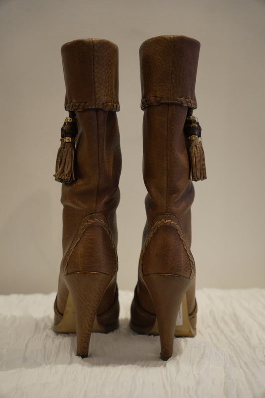 Gucci Tan Leather Boots with Bamboo Tassels Sz37