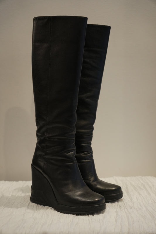Prada Black Leather Rubber Wedge Boots Sz35 FW 2014