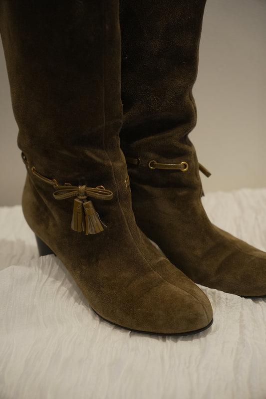 Bally Brown Suede Knee High Boots with Tassel Sz37.5