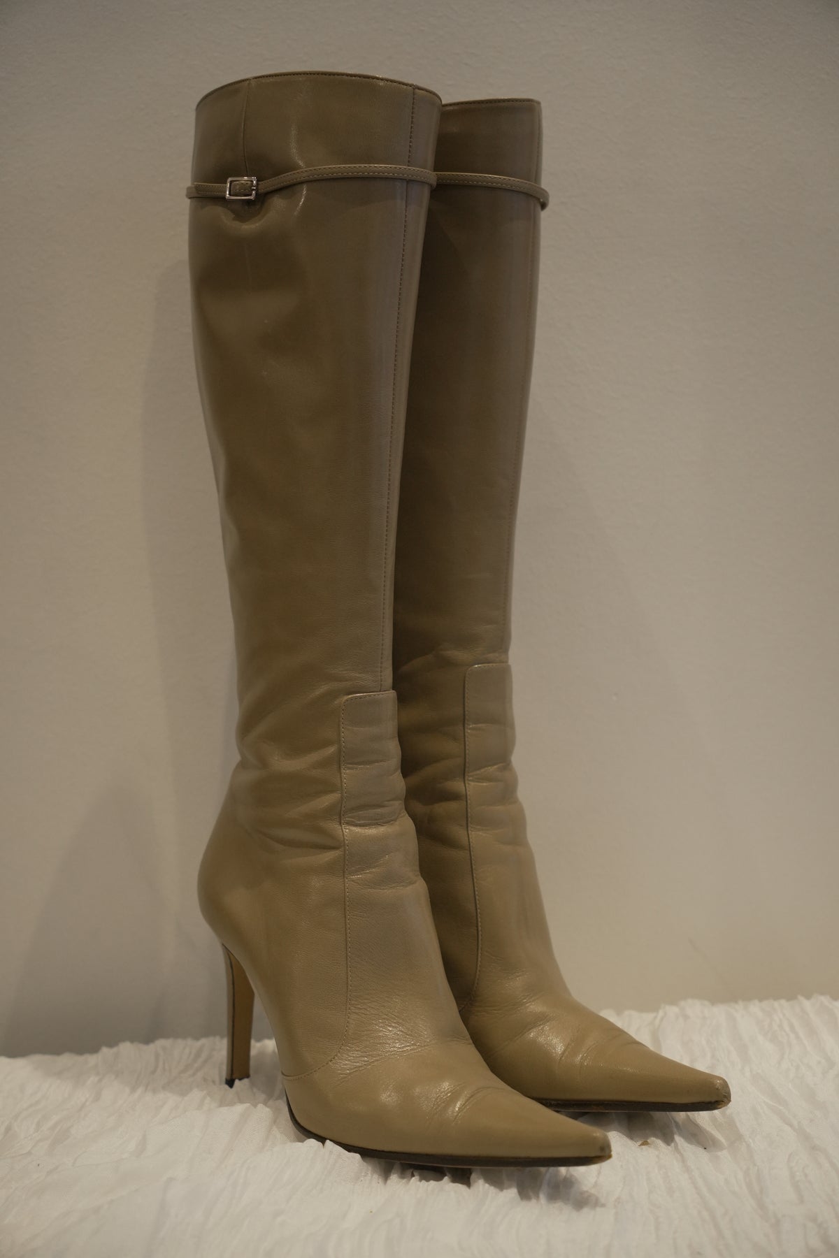 Sergio Rossi Nude Point Toe Knee High Leather Boots Sz36.5