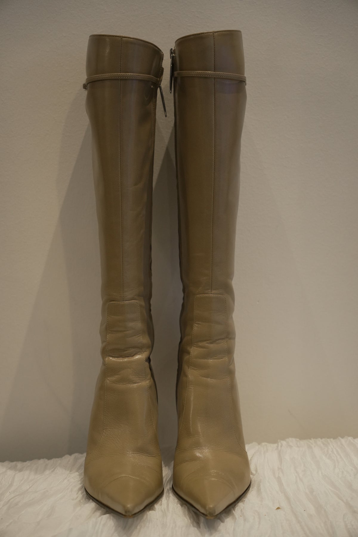 Sergio Rossi Nude Point Toe Knee High Leather Boots Sz36.5