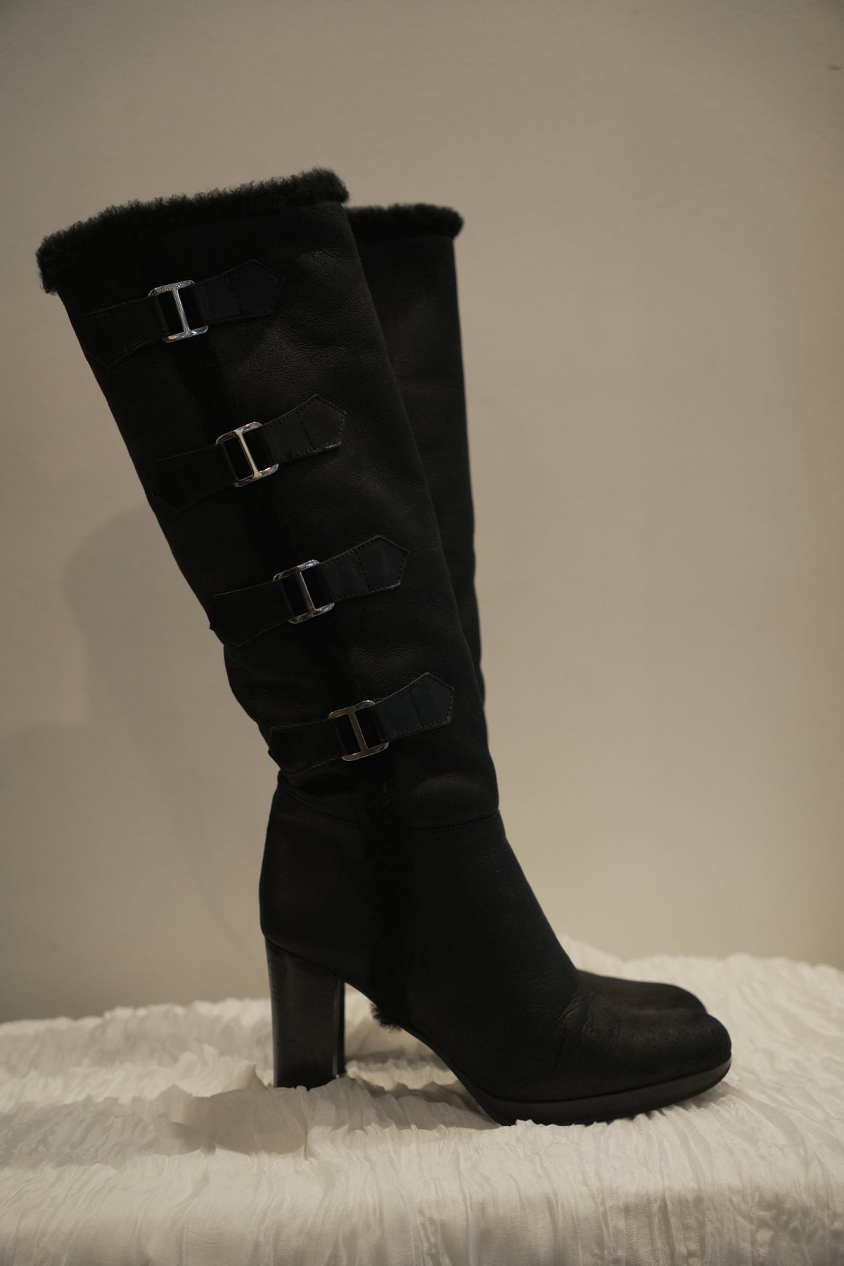 Sergio Rossi Leather Shearling Fur Inner Boots w Buckles Sz37