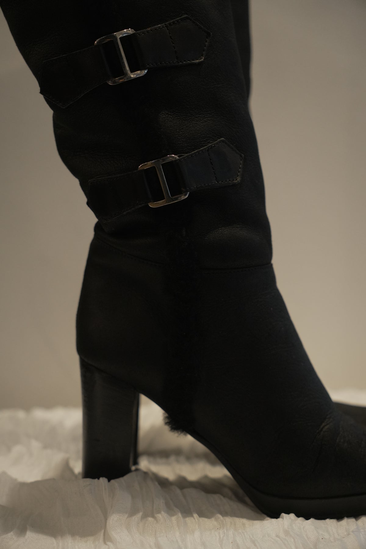 Sergio Rossi Leather Shearling Fur Inner Boots w Buckles Sz37