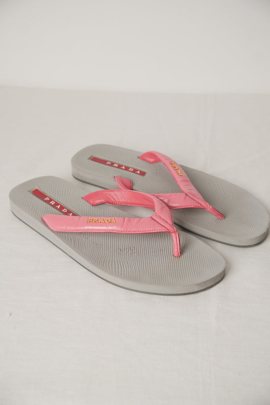 Prada Pink Leather Beach Sandals w Matching Pouch Sz38