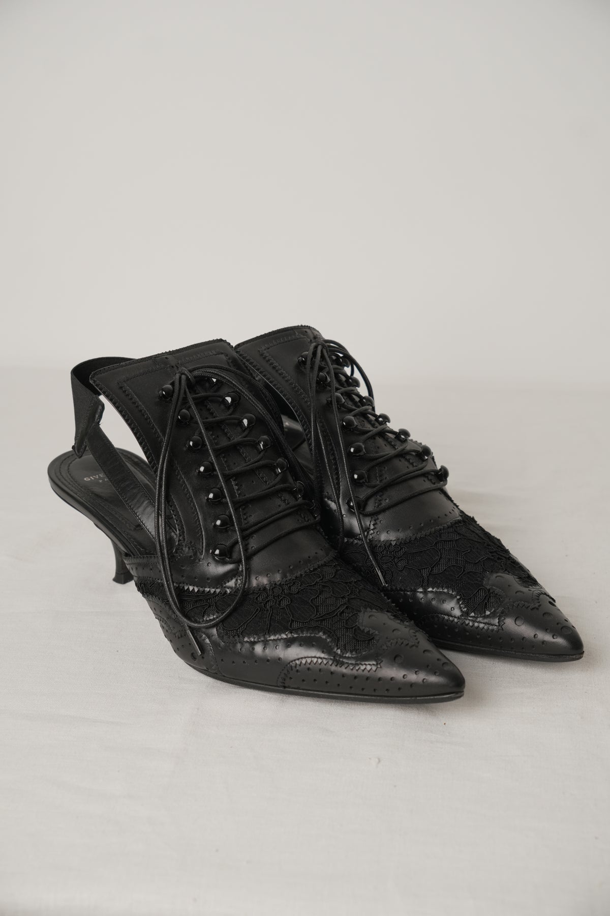 Givenchy Black Lace Up Kitten Heel Cut Out Point Toe Heels Sz38.5 w Box