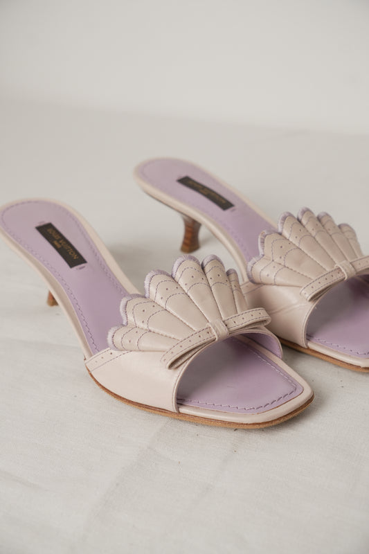 Louis Vuitton Beige/Purple Shell Bow Kitten Heels Sz35 w Box