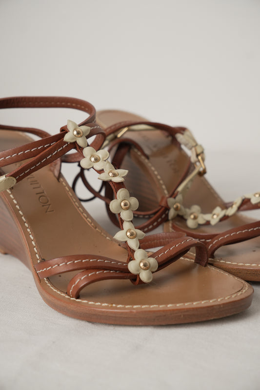 Louis Vuitton Floral T Strap Sandal wedges Sz36 with Box