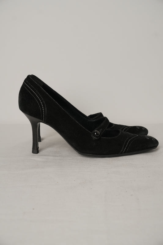 Chanel Black Suede Stitch Logo Toe Cap Pumps Heels Sz36