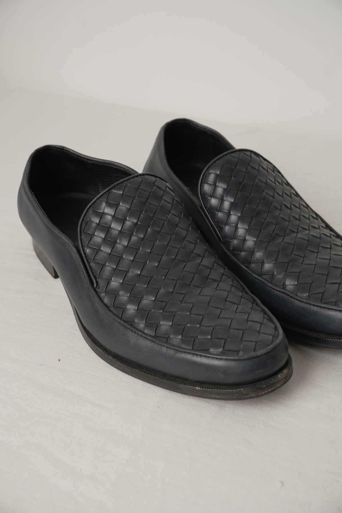Bottega Veneta Navy Intrecciato Loafers Sz41.5