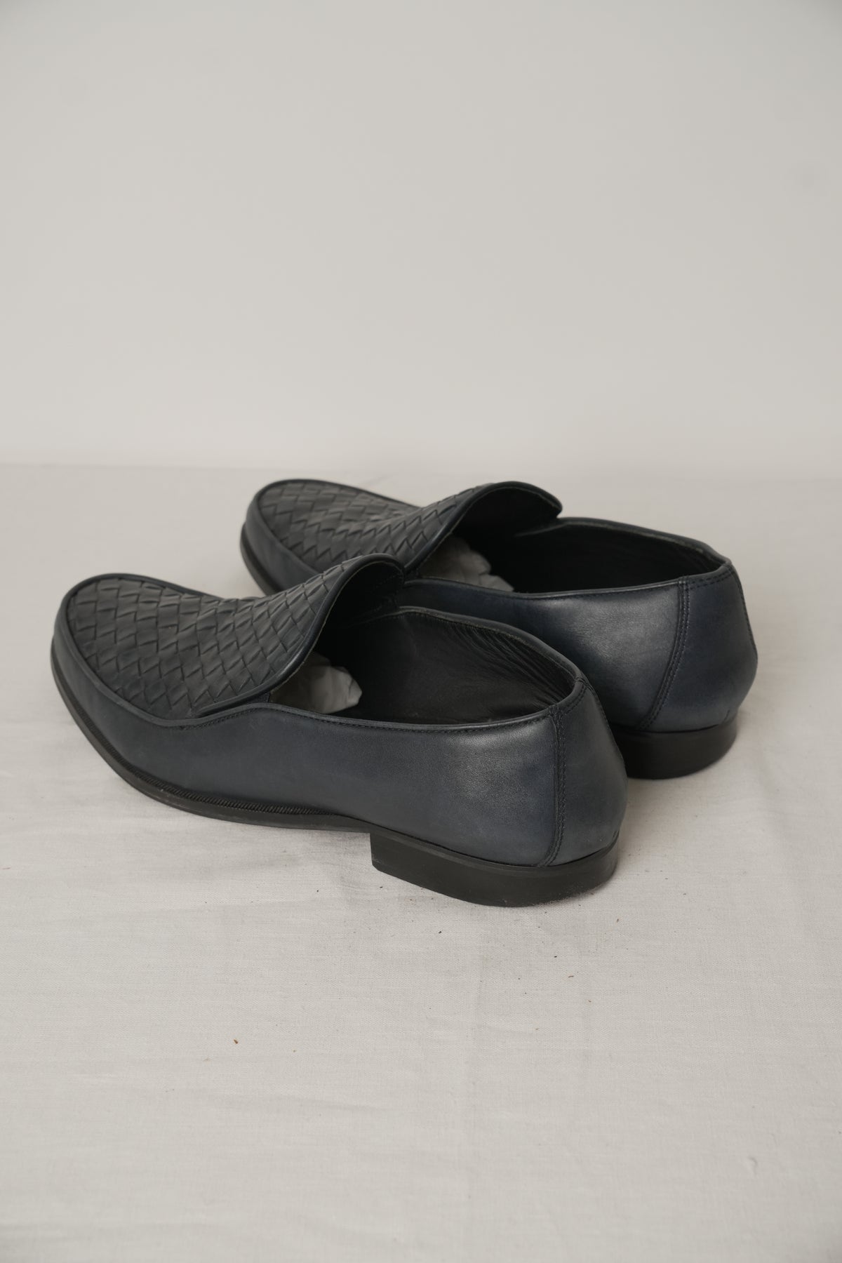 Bottega Veneta Navy Intrecciato Loafers Sz41.5