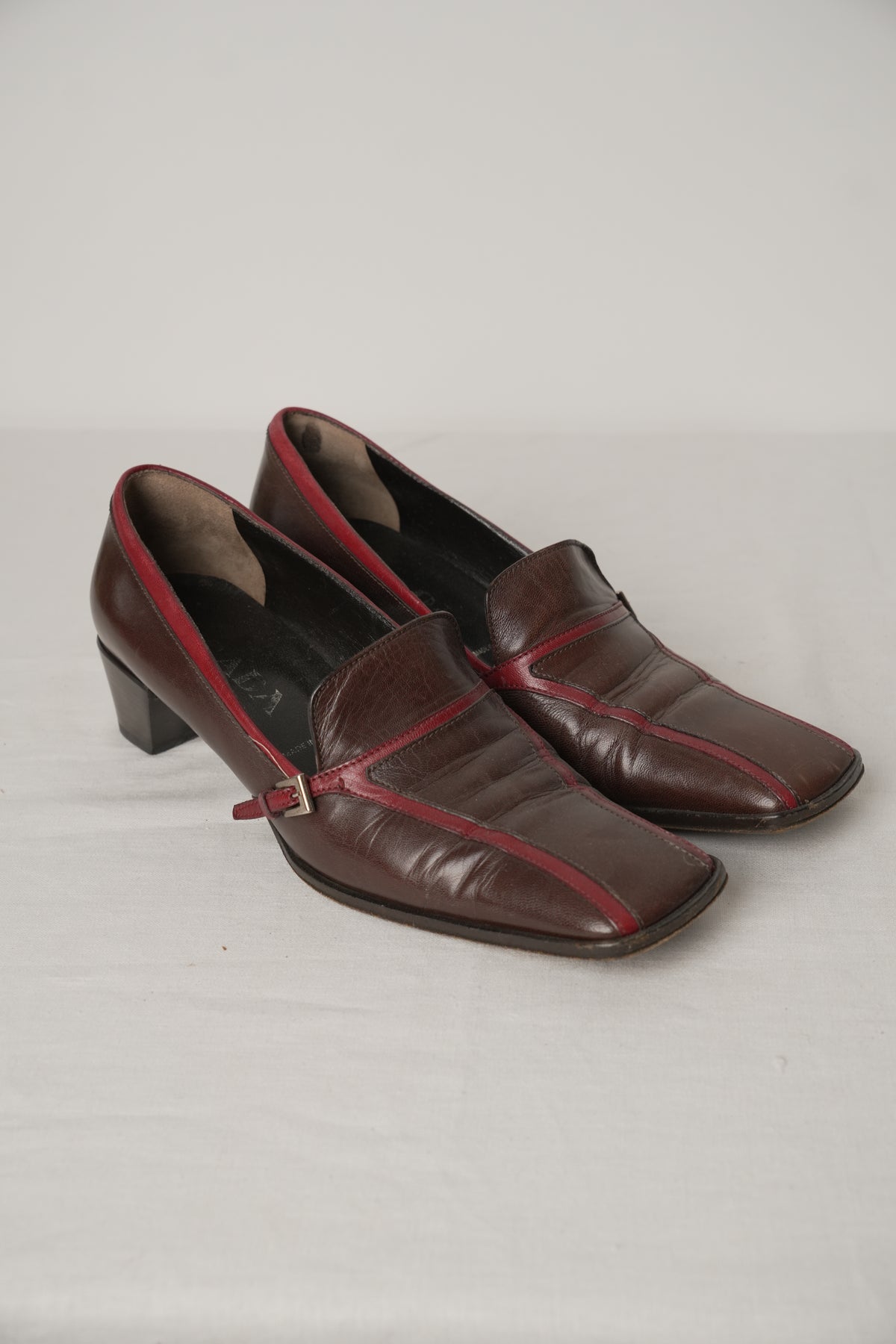 Prada Brown Leather Square Toe Loafer with Red Lining Buckle Sz 36.5