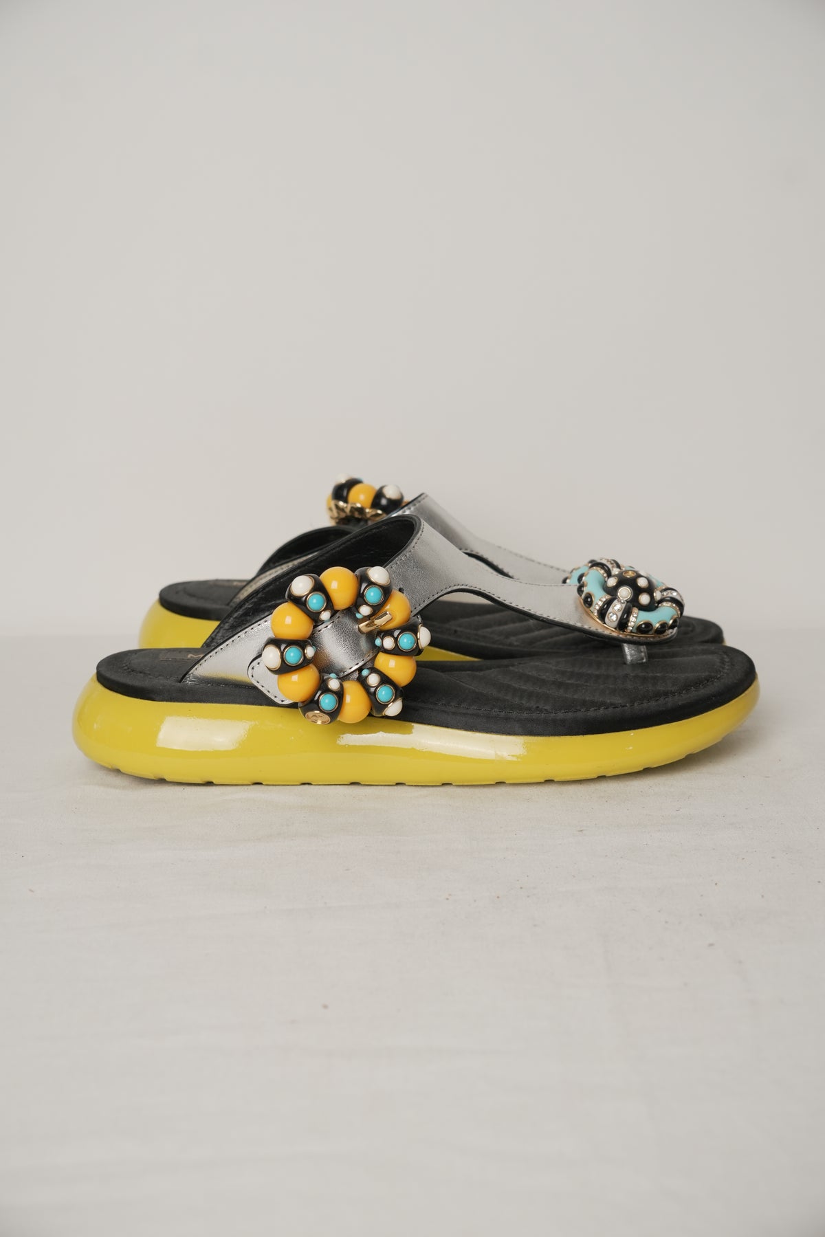 Marc Jacobs Gemstone Thong Sandals Sz39