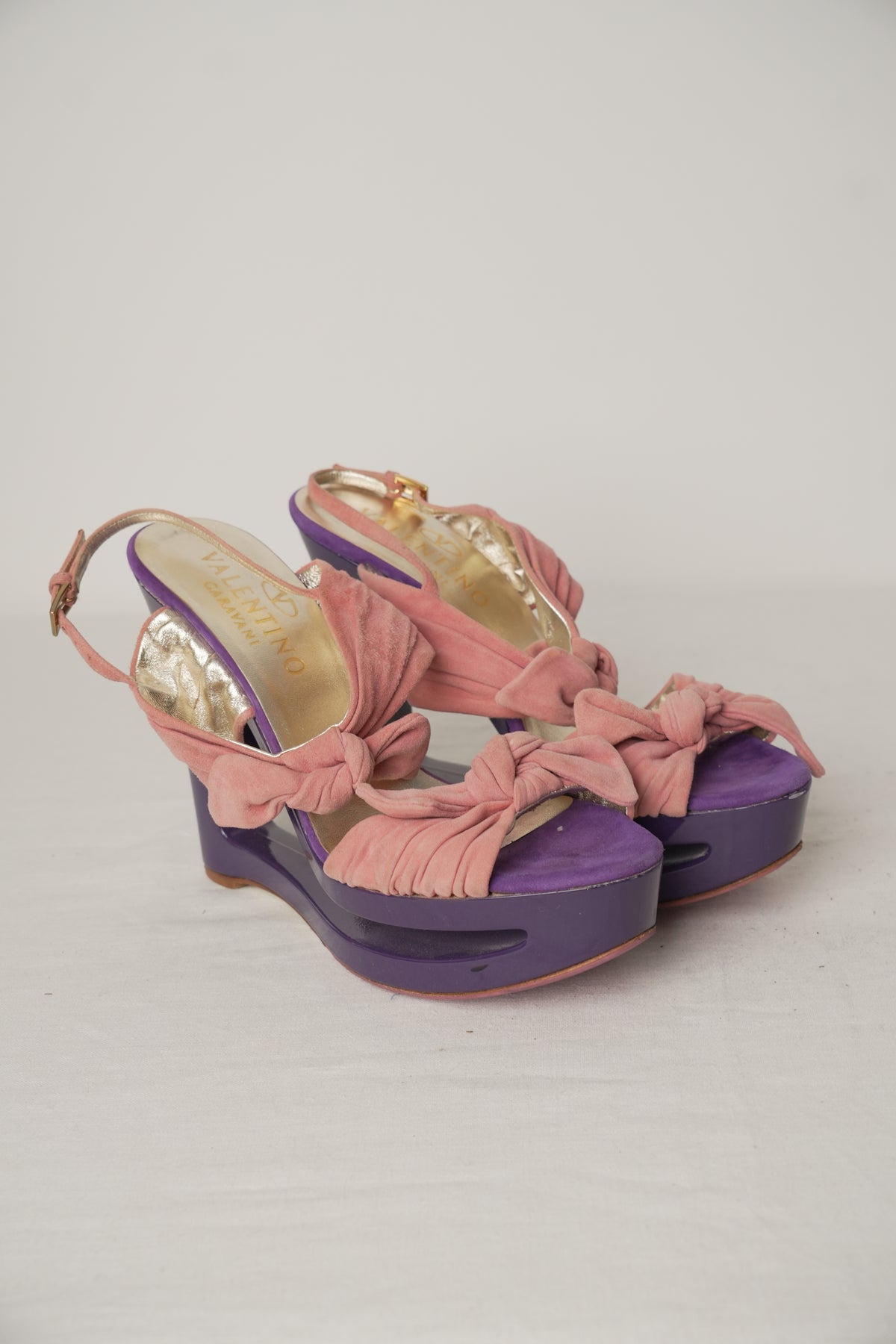 Valentino Purple Cut Out Wedge with Pink Suede Pleated Straps Sz37.5