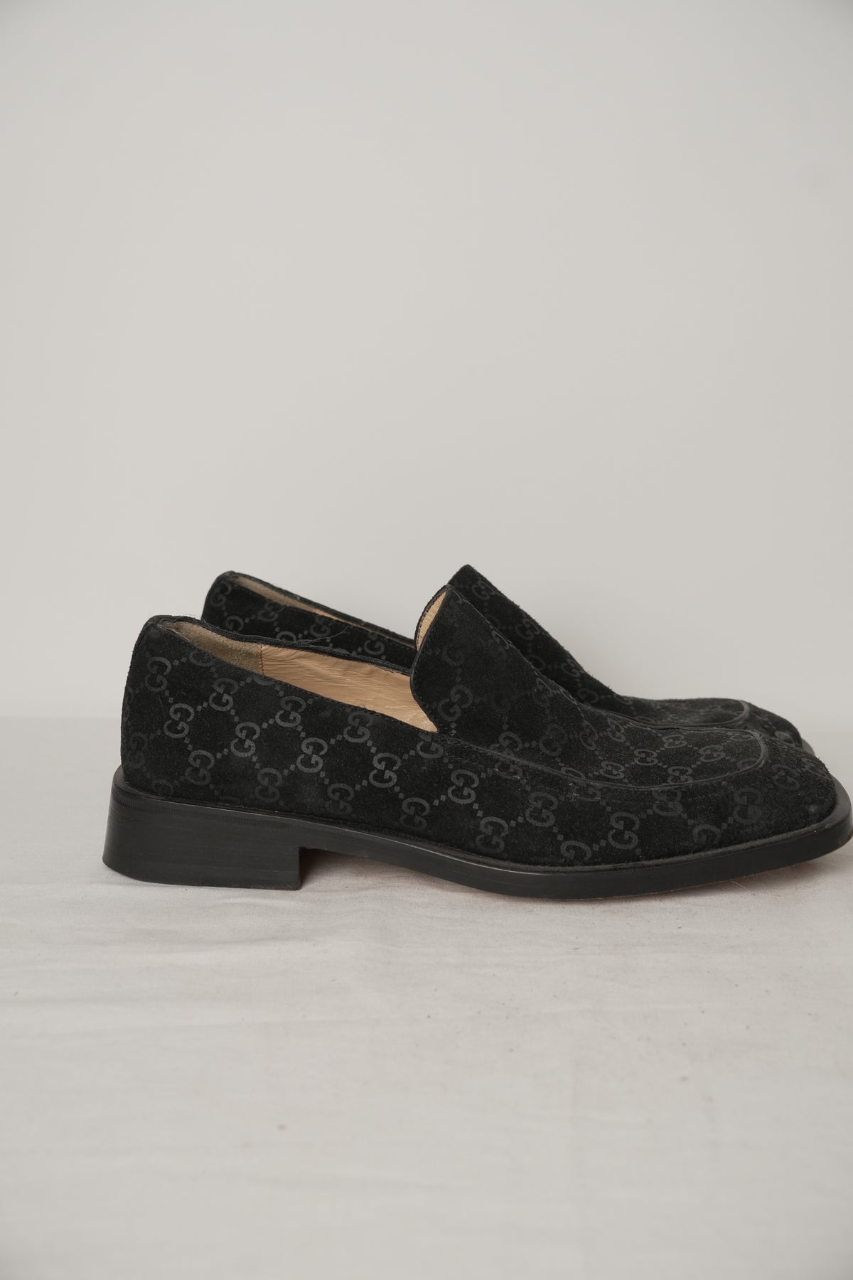 Gucci Suede Monogram Black Loafers Sz41E