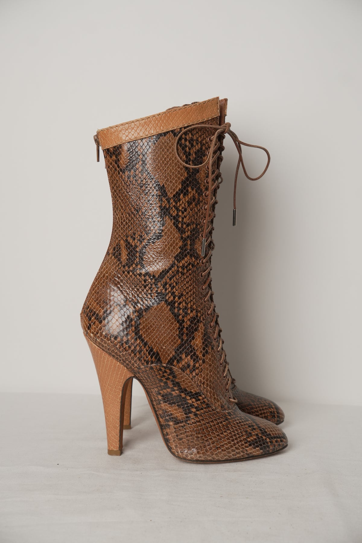 Givenchy Snakeskin Lace Up Heel Boots Sz40