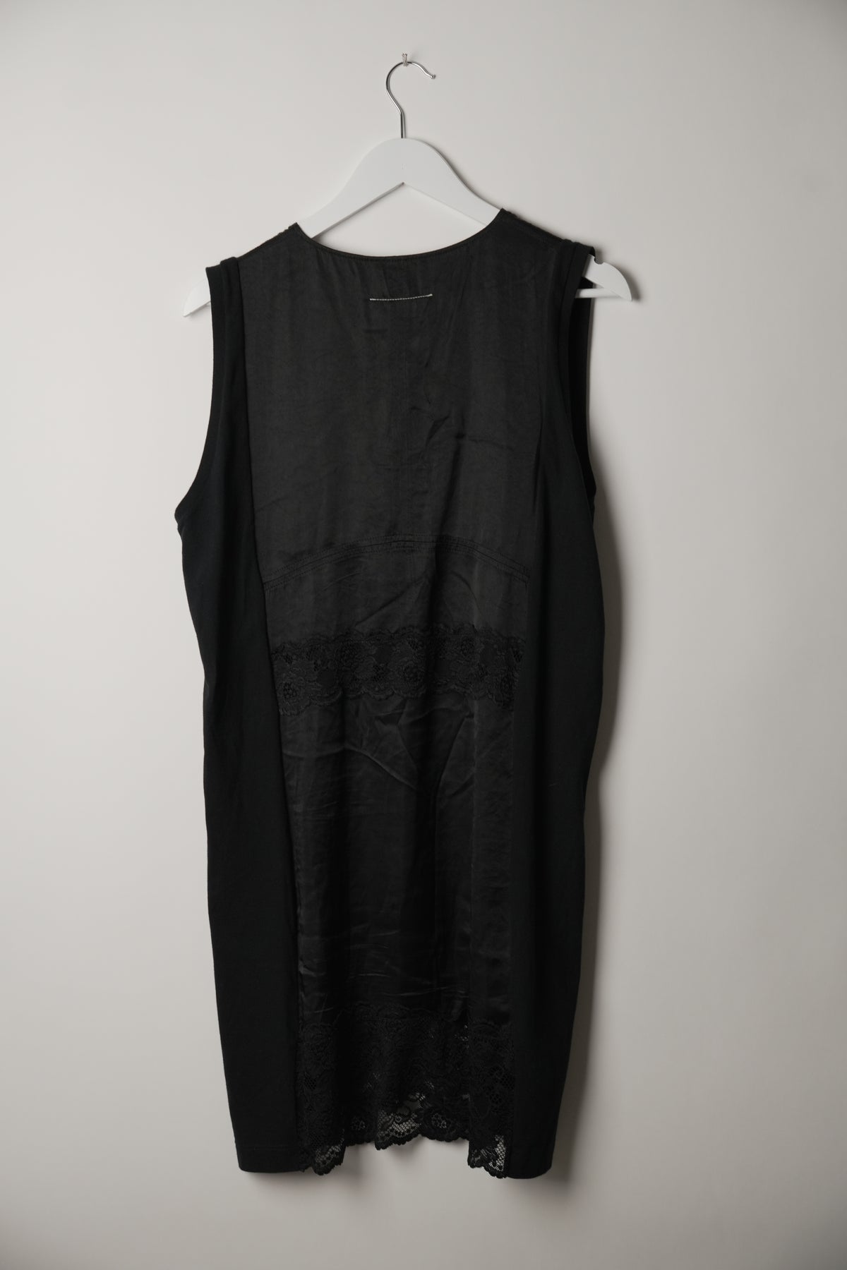 MM6 Maison Margiela Lace Insert Satin V Neck Sleeveless Midi Dress