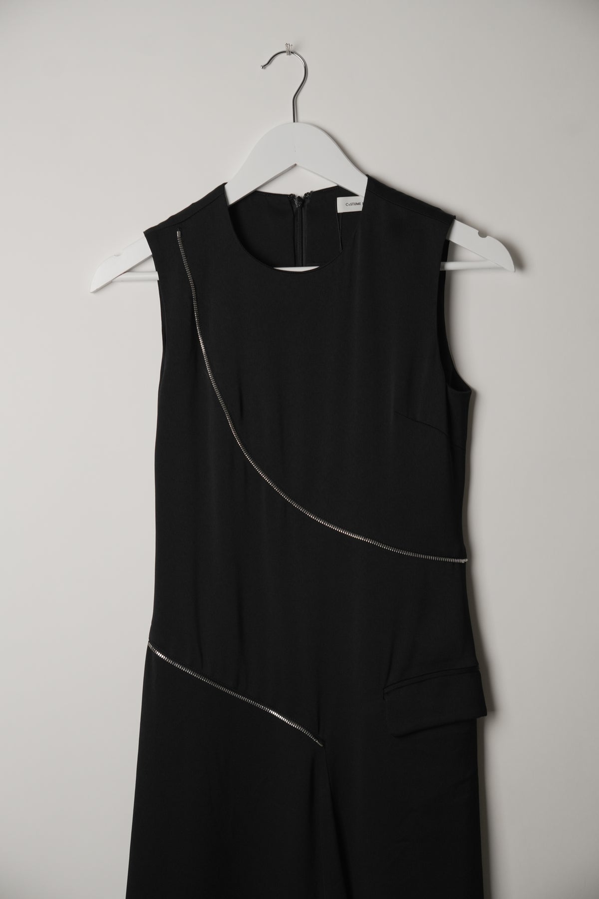 Costume National Zipper Sleeveless Crew Neck Asymmetric Dress