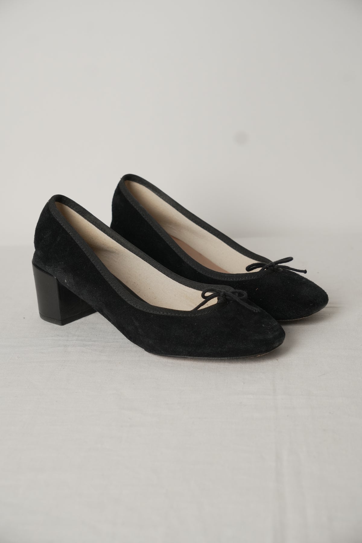 Repetto Suede Black Flats Sz37
