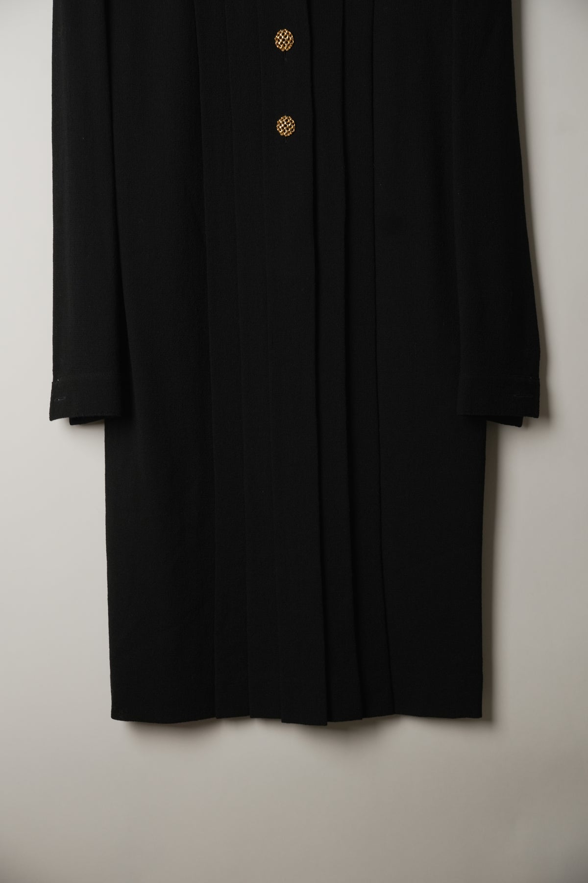 Miss Ashida Pleated Collarless Button Down Long Sleeve Shift Dress