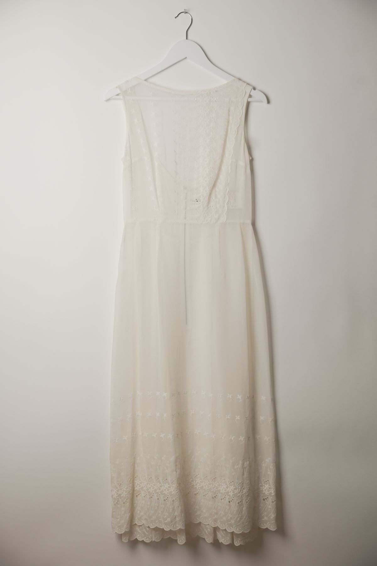 Robe de Chambre Comme des Garcons Sleeveless Lace Embroidery Sheer Dress AD1998