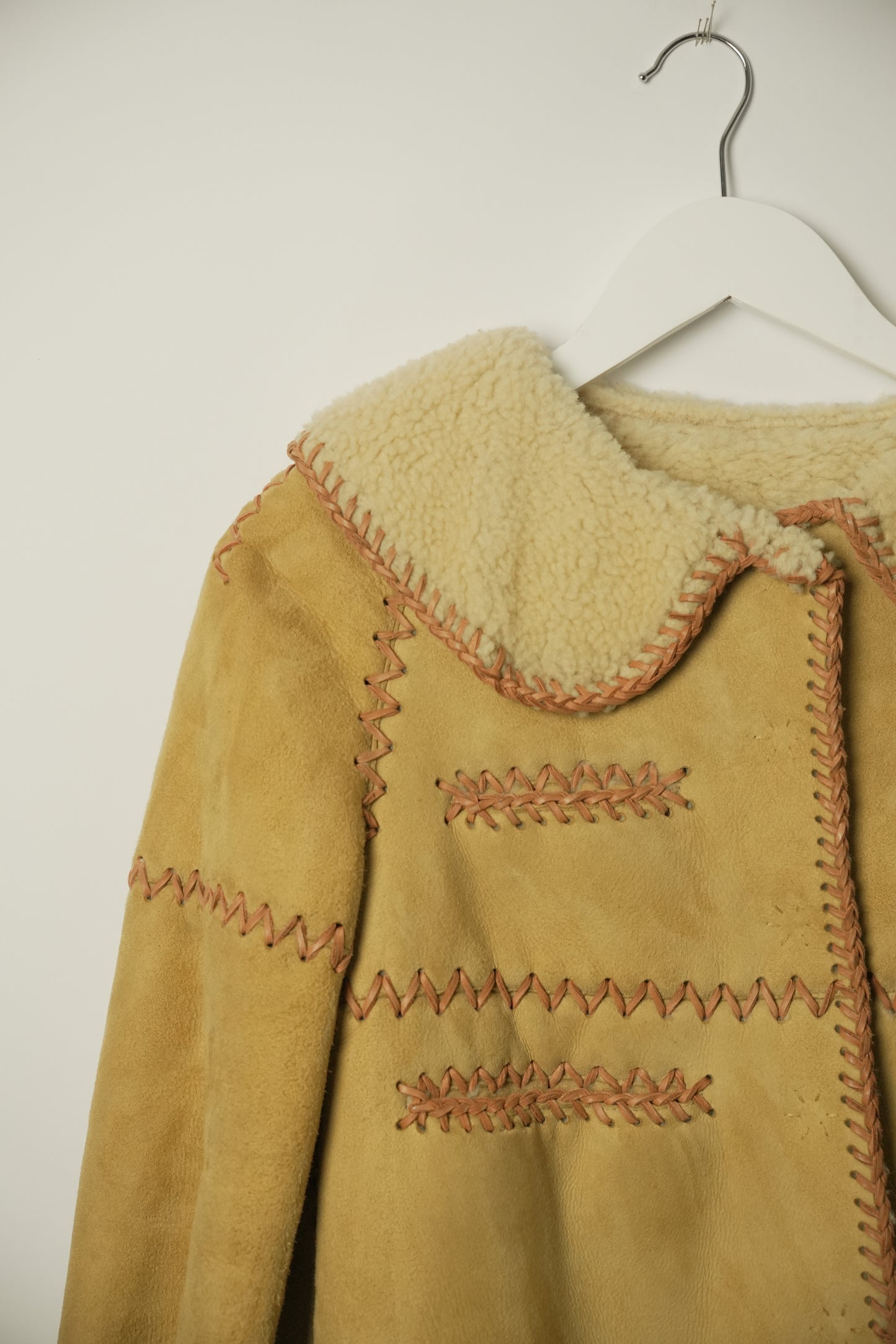 DSQUARED2 Suede Leather Cropped 3/4 Sleeve Shearling Jacket
