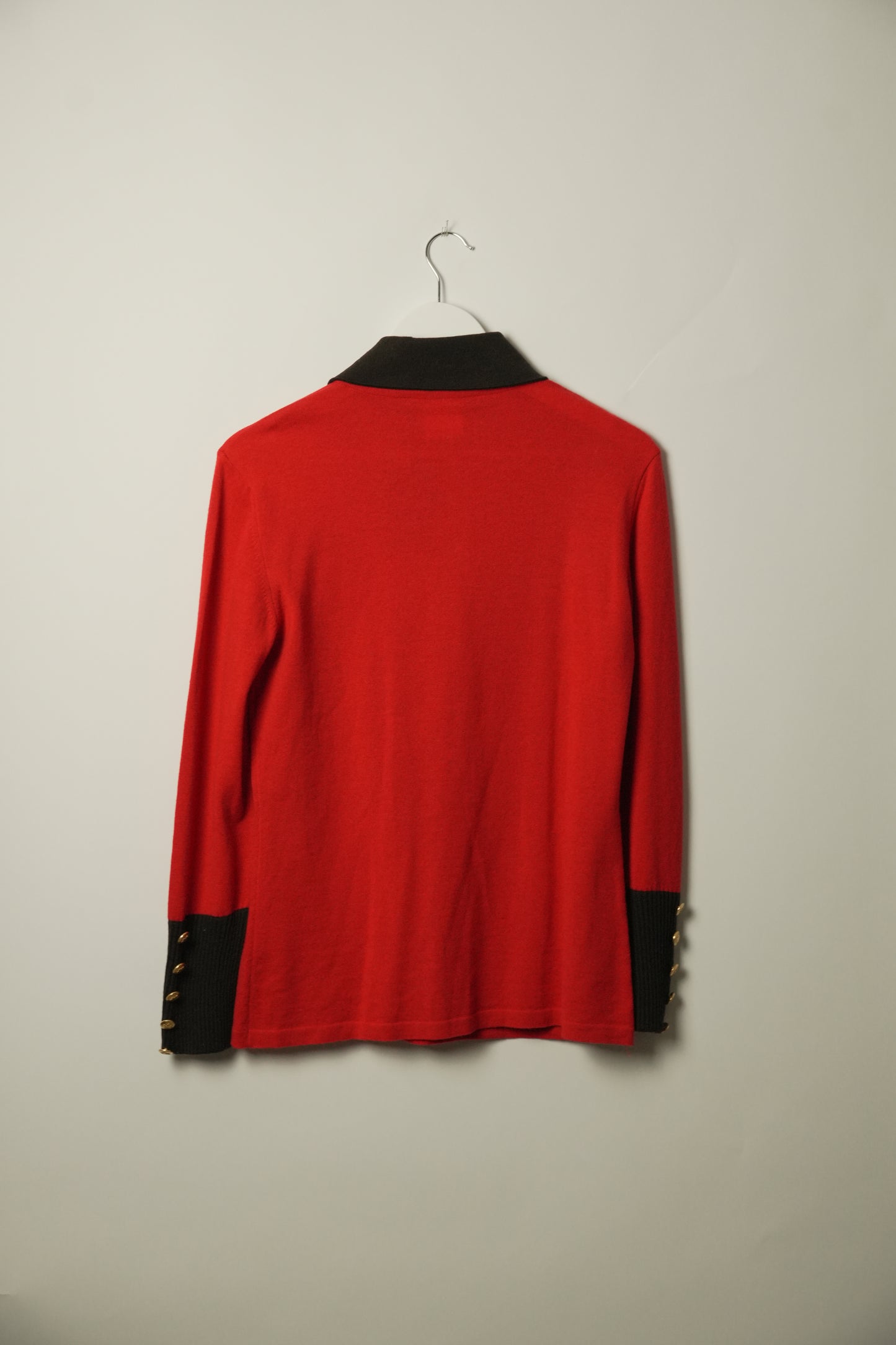 Escada Red Gold Button Down LS Collared Knit