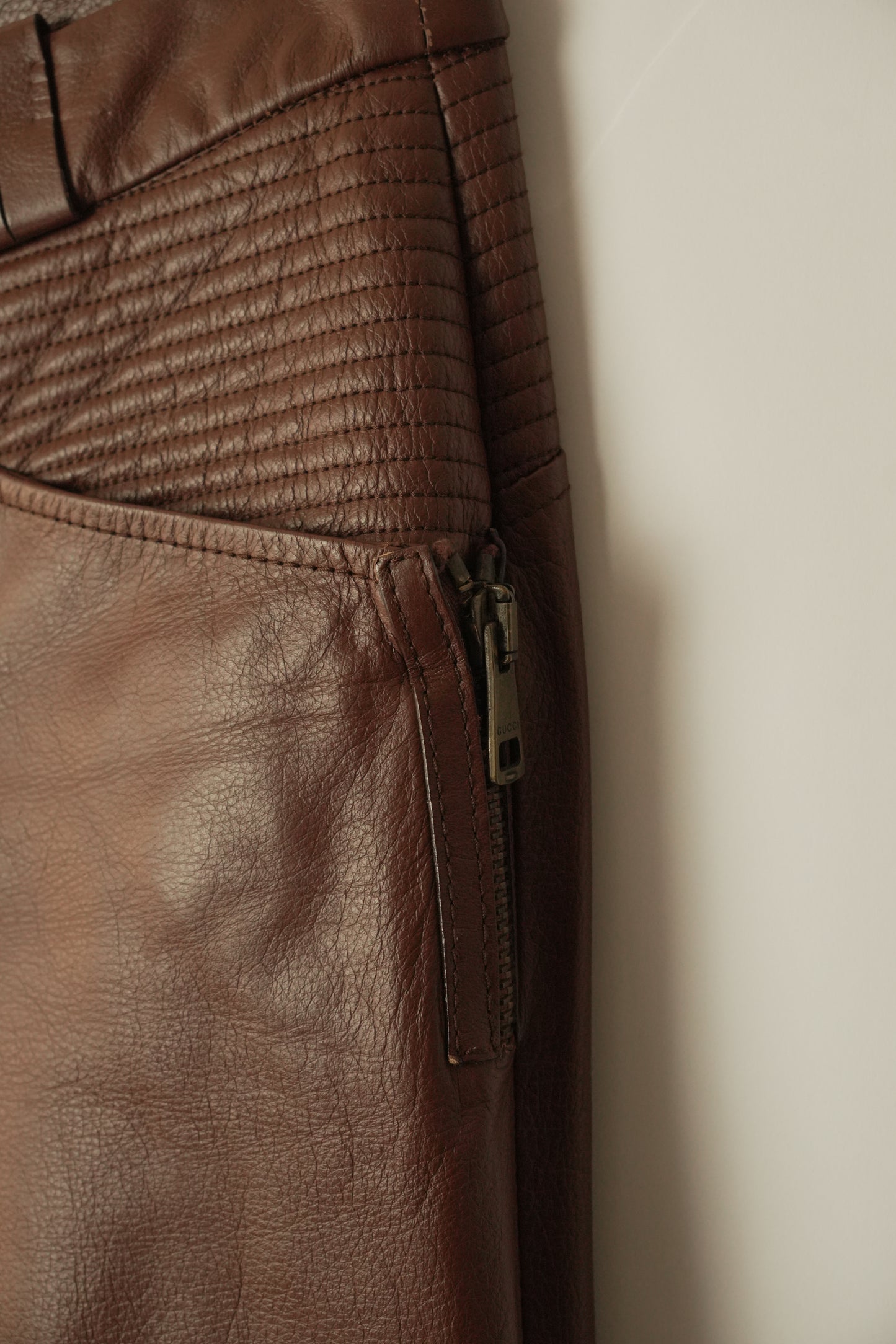Gucci Brown Leather Pants w Quilted Pockets and Zipper
