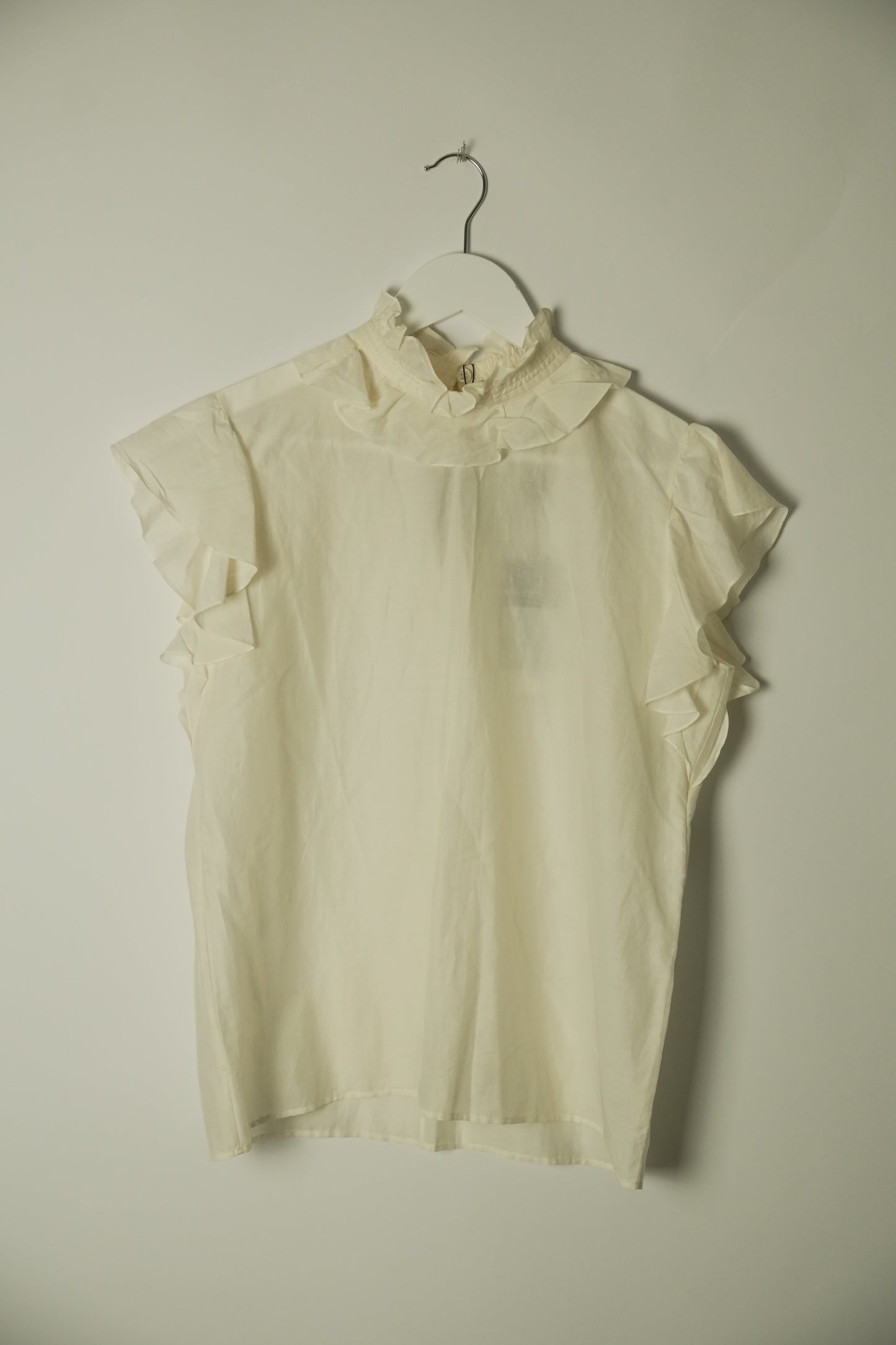 Yves Saint Laurent Ruffle Sless Trim High Neck Blouse Printemps 2010