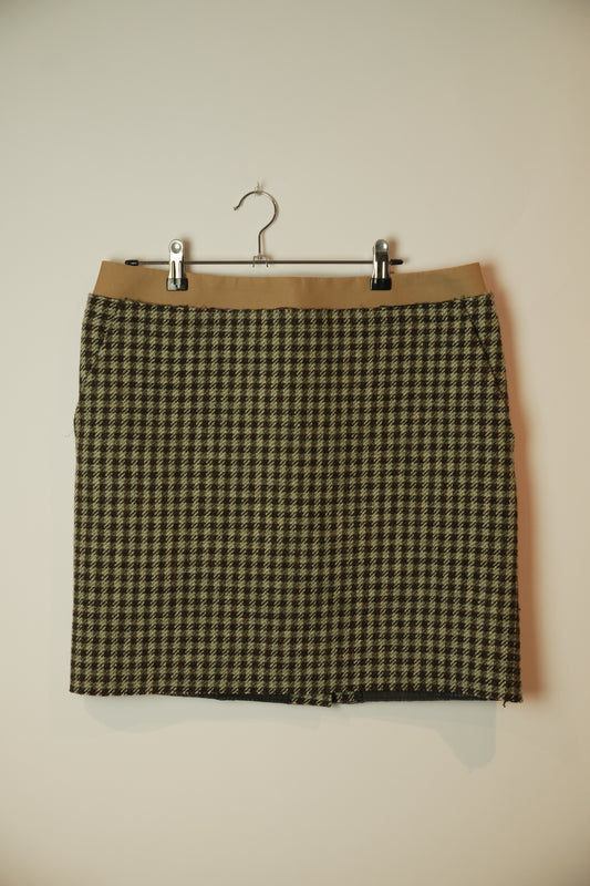 Celine Wool Checkered Skirt w Plain Cotton Waist