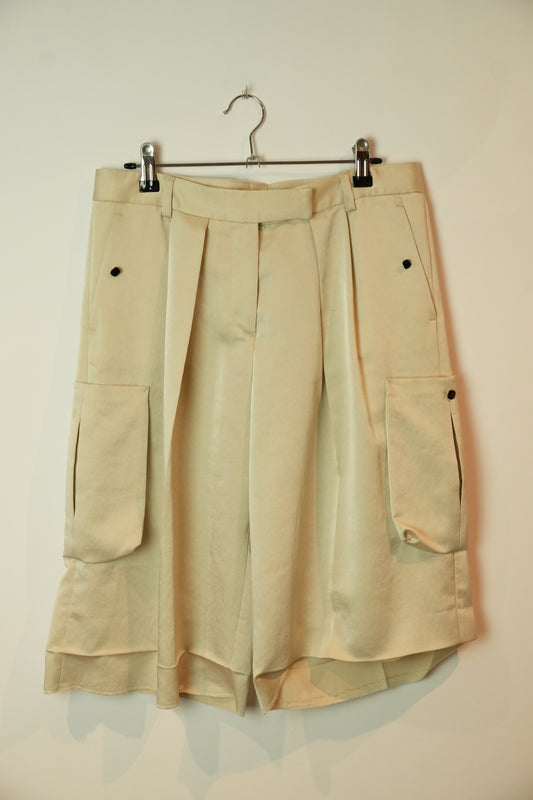 Valentino Shorts w Pockets