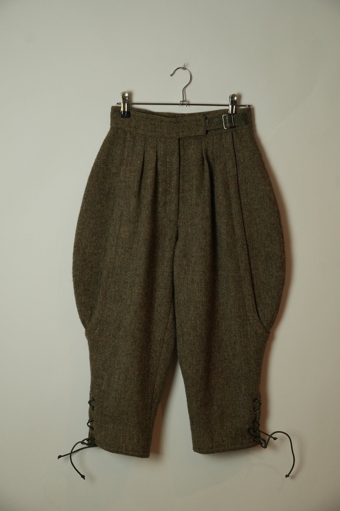 Moschino Wool Tweed Jockey Harem Capri Pants