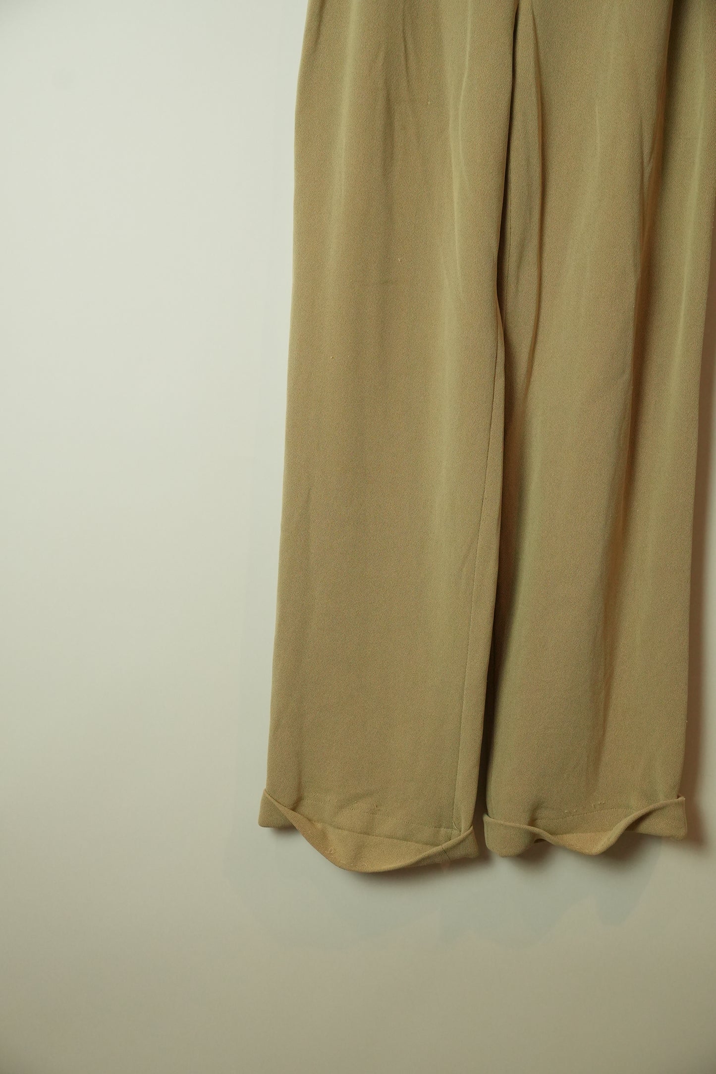 Valentino Beige Slack Pants w Chain Belt