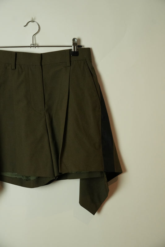 Sacai Khaki Shorts w Wings Sz 2