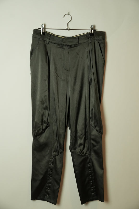 Sportmax Silk Button Jockey Capri Pants