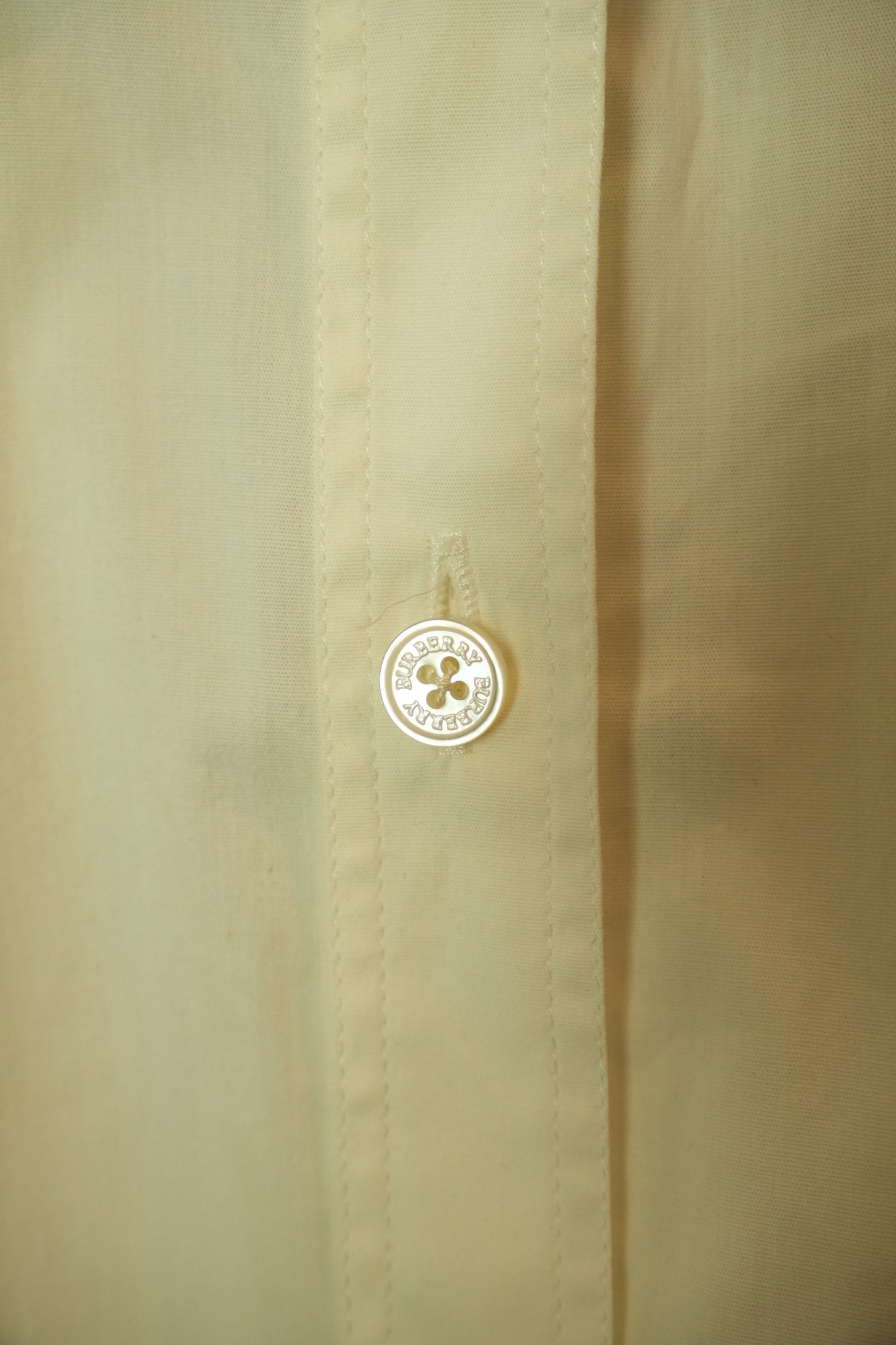 Burberry Brit White LS Button Down Blouse w Pleated Sleeve