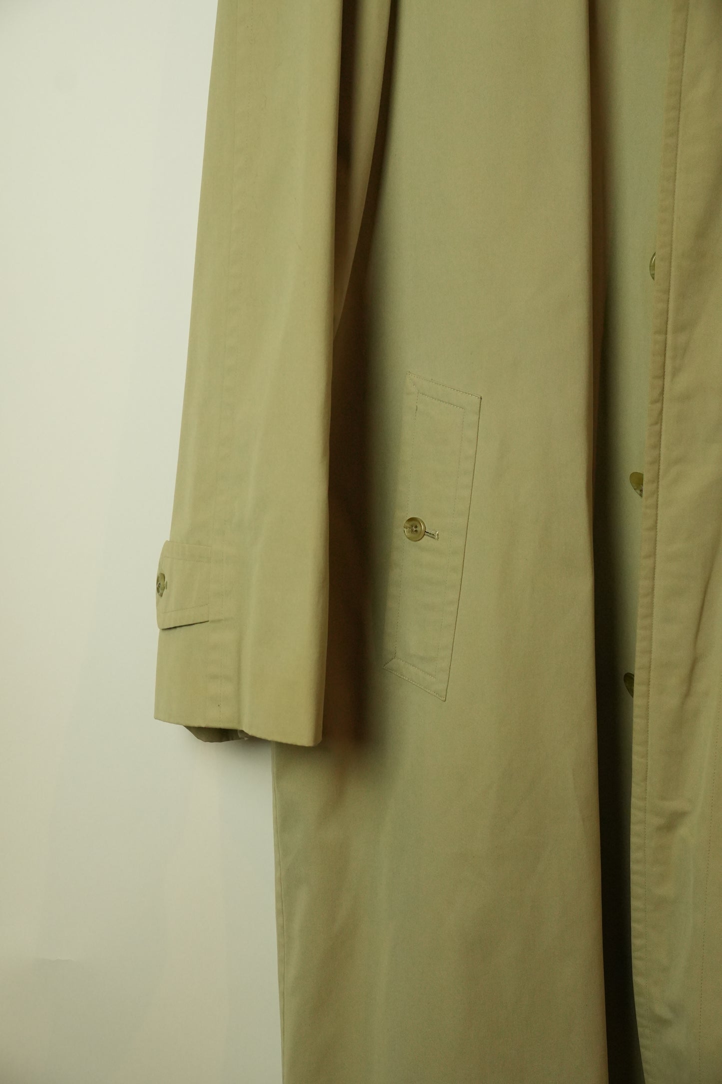 Burberrys Long Trench Coat Single Breasted