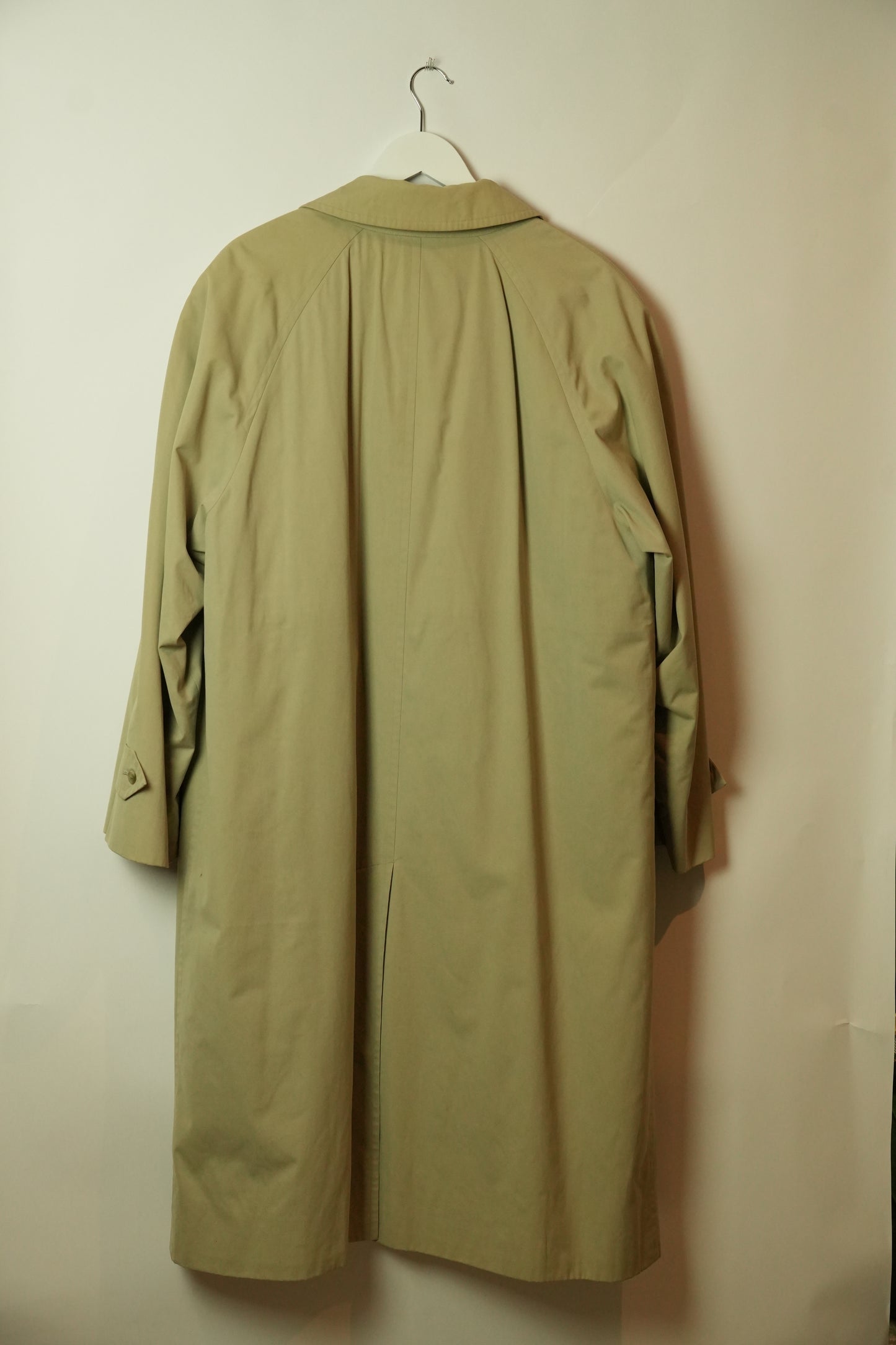 Burberrys Long Trench Coat Single Breasted