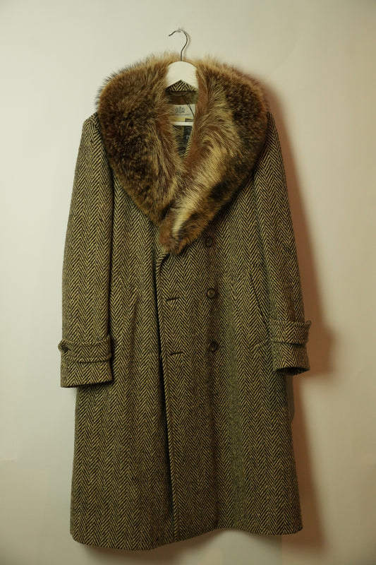 Aquascutum Herringbone Wool Coat w Fur Collar
