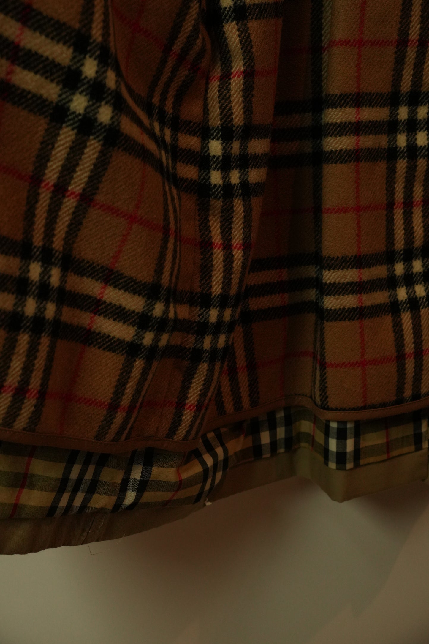Burberry Button Down Beige Trench Coat