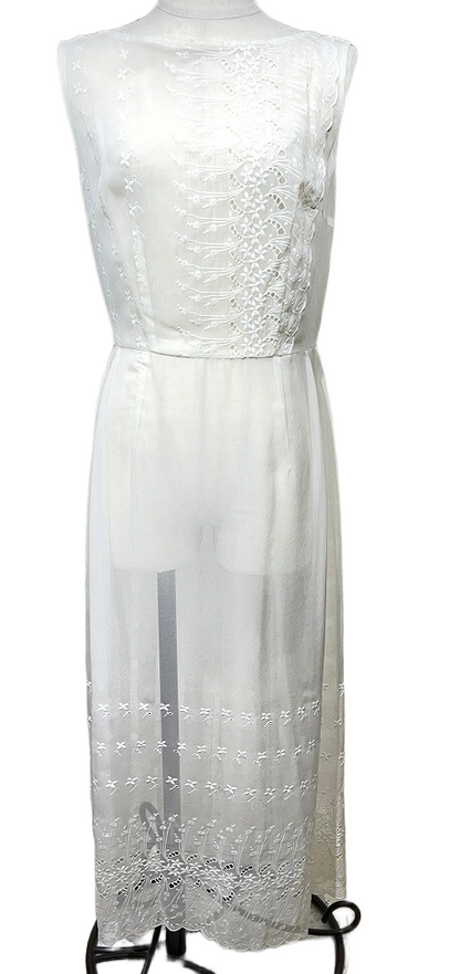Robe de Chambre Comme des Garcons Sless Lace Embroidery Sheer Dress AD1998