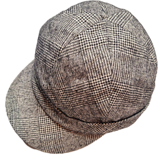 Lanvin Houndstooth Checkered Hunting Round Cap