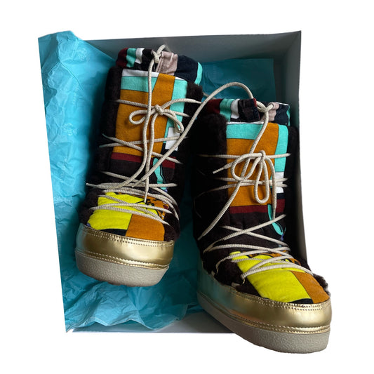 Emilio Pucci Pattern Moon Snow Boots