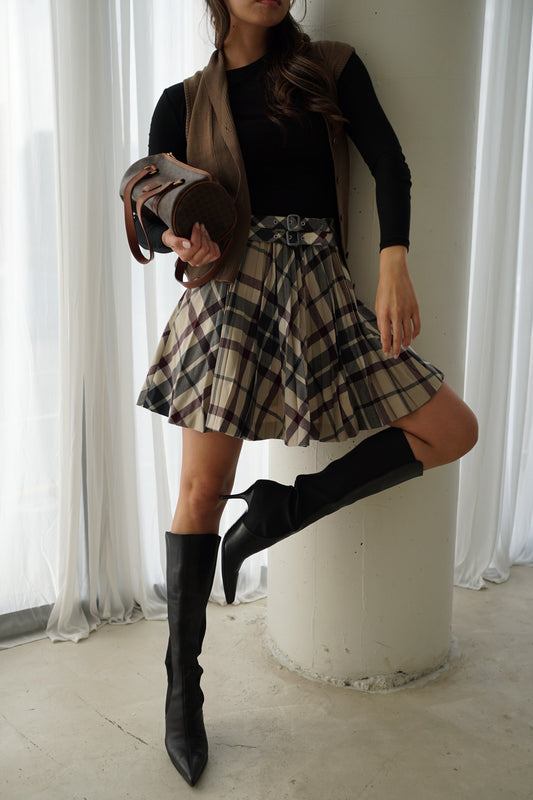 Burberry Blue Label Checkered Pleat Front & Back w Mid Belt Mini Skirt