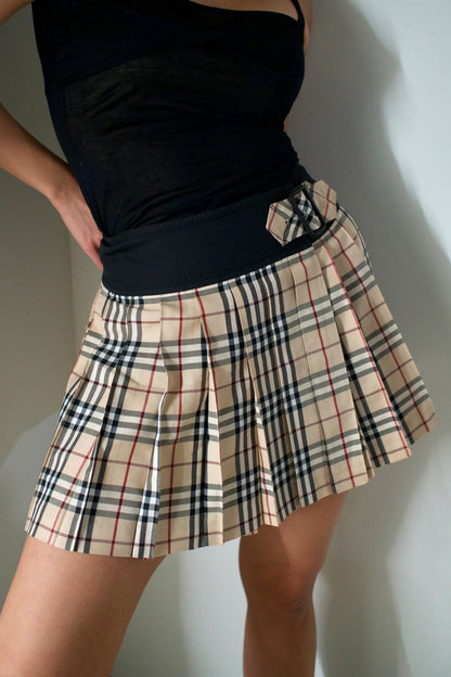 Burberry Blue Label Nova Check Pleated w Black Waistband