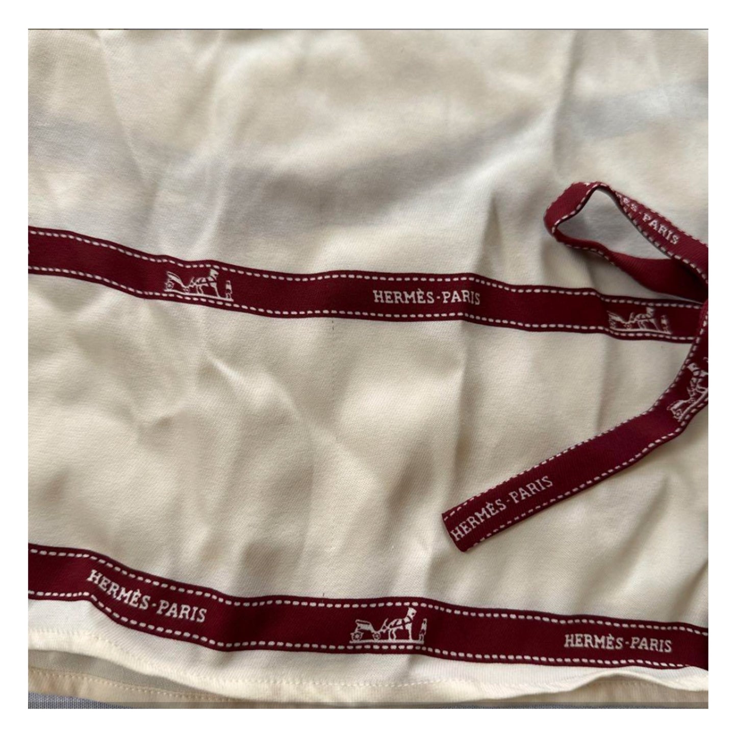 Hermes Paris Ribbon Print Silk Sless Blouse