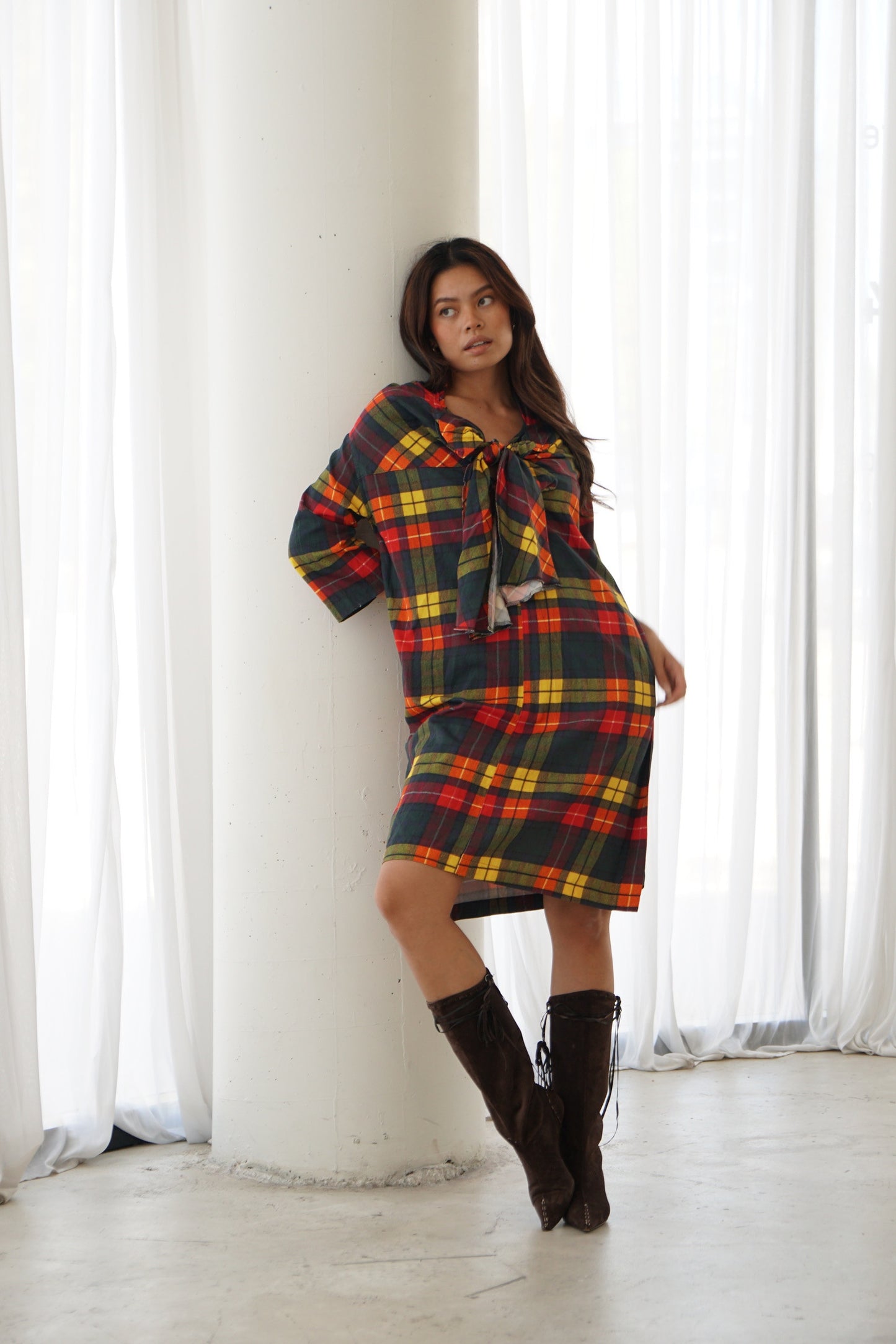 Tricot Comme des garçons plaid checkered LS dress w bow tie